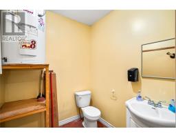 6 Dillon Crescent thumbnail 26