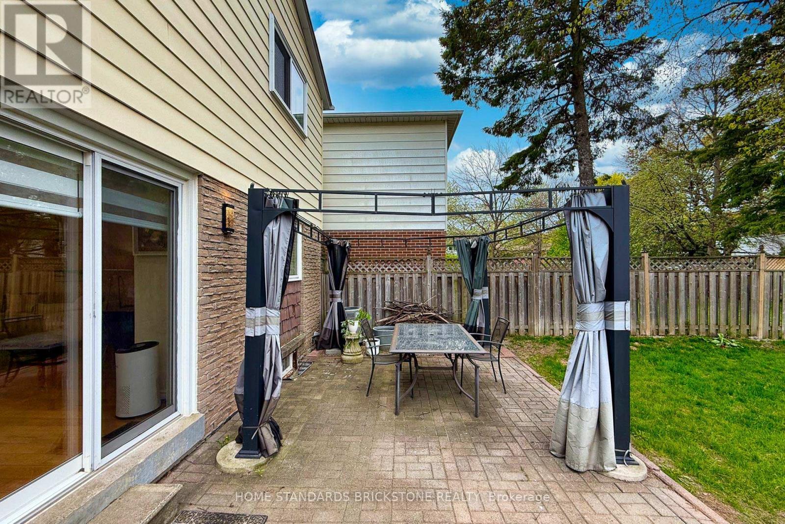 10 CHUMLEIGH CRESCENT - 31