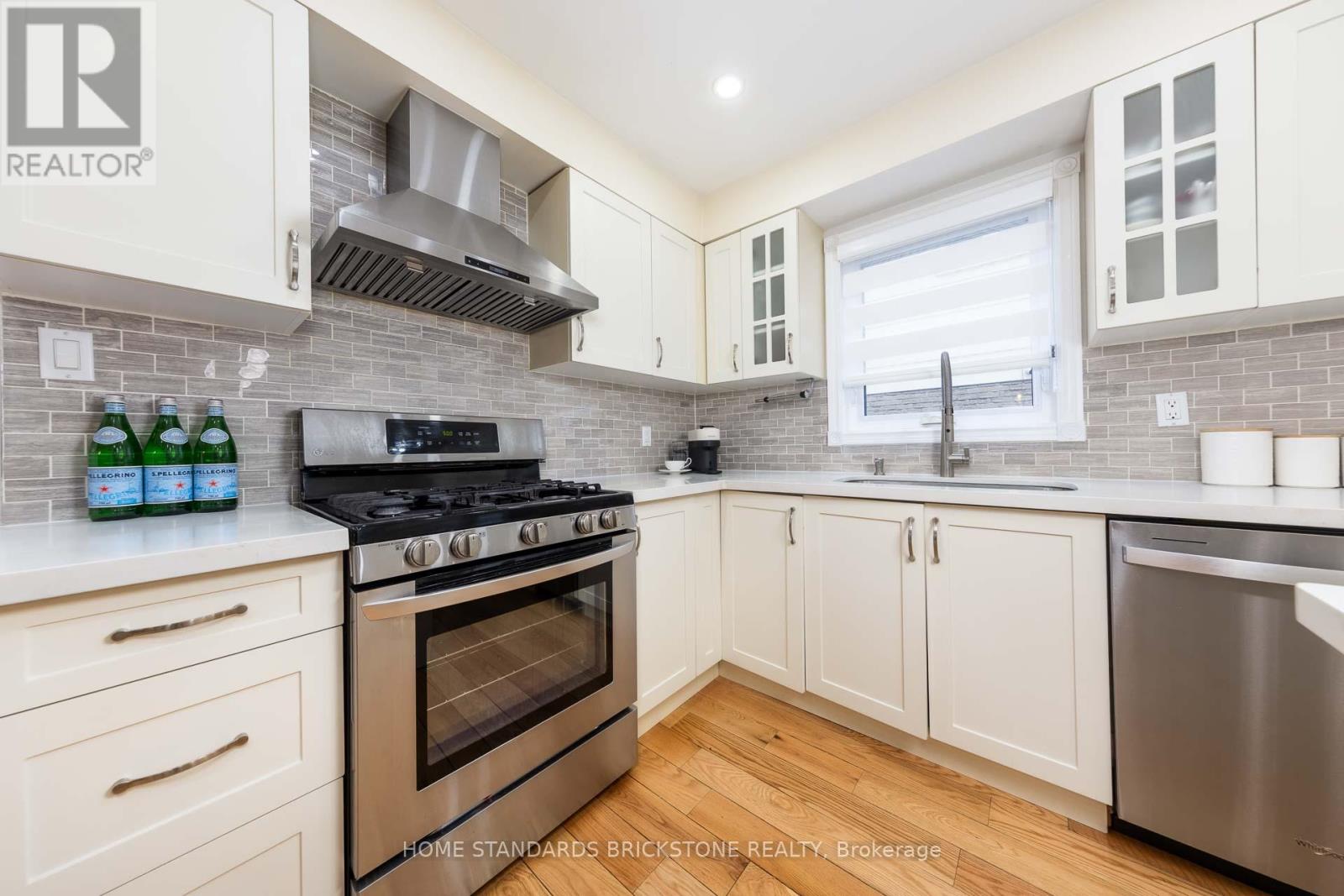 10 CHUMLEIGH CRESCENT - 9