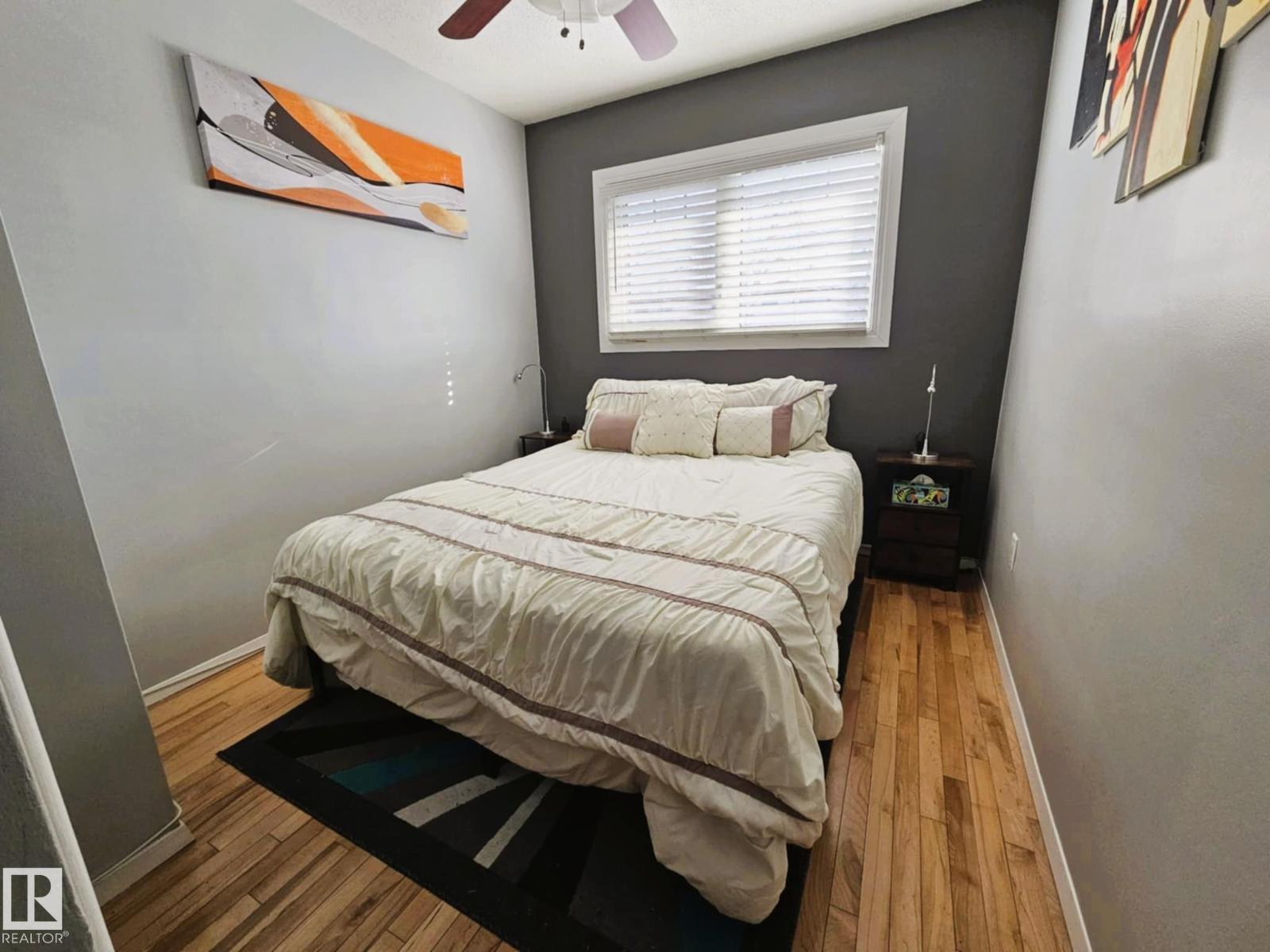 8512 131 AV NW - 20