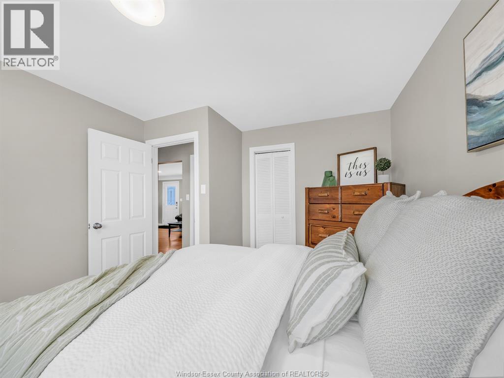162 Robson Rd - 17