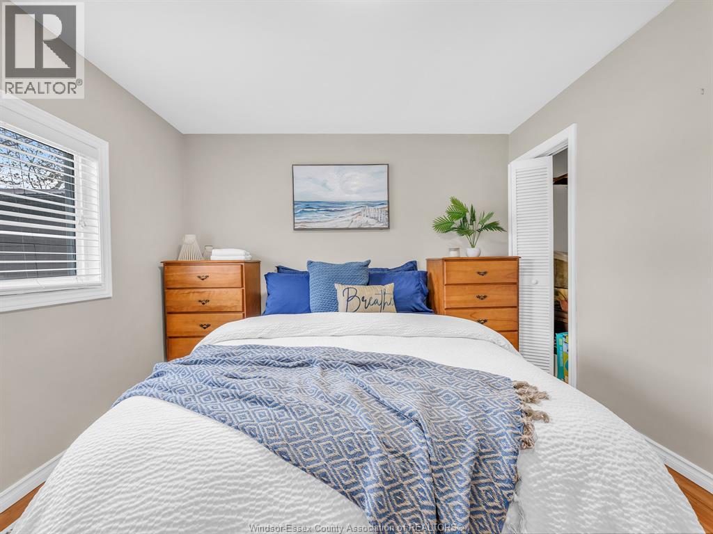 162 Robson Rd - 19