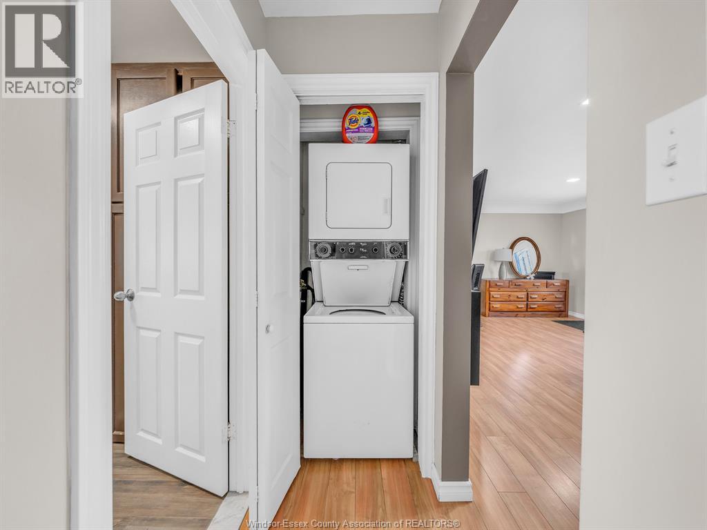 162 Robson Rd - 23
