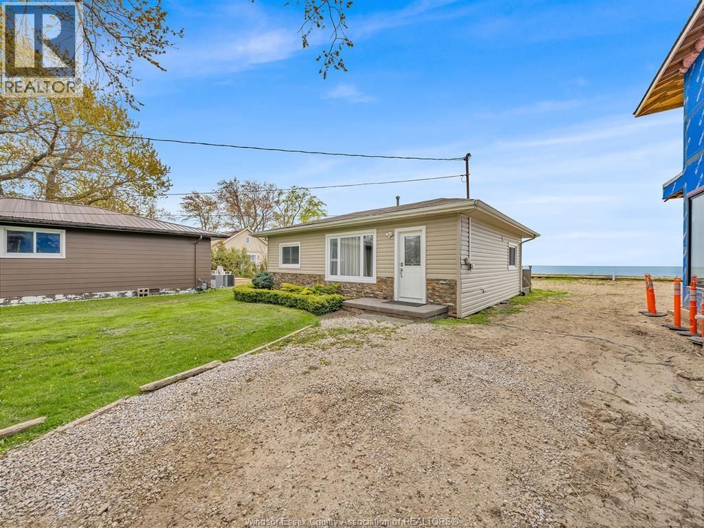 162 Robson Rd - 24