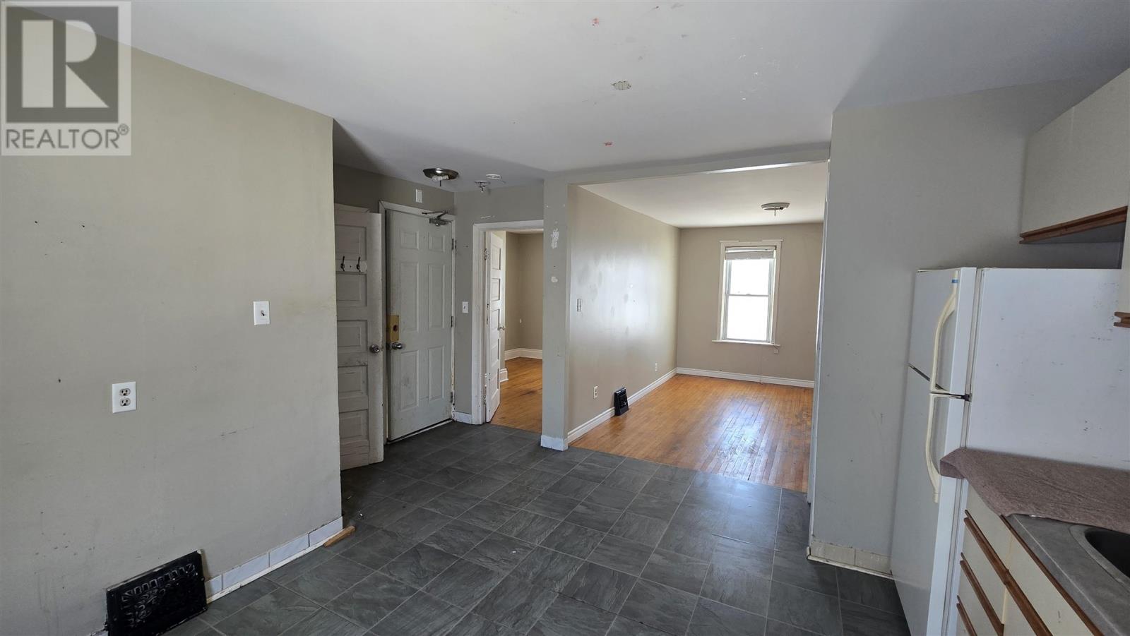 246 St. James ST, Sault Ste. Marie, Ontario, P6A1P6 — Photo 4