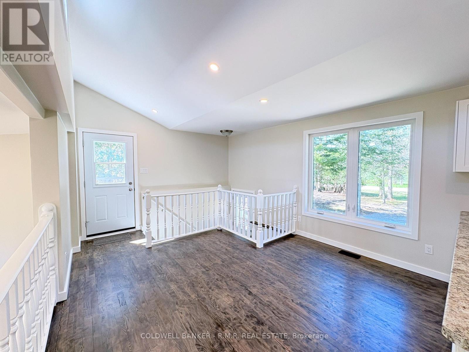 1355 FURNISS DRIVE - 11