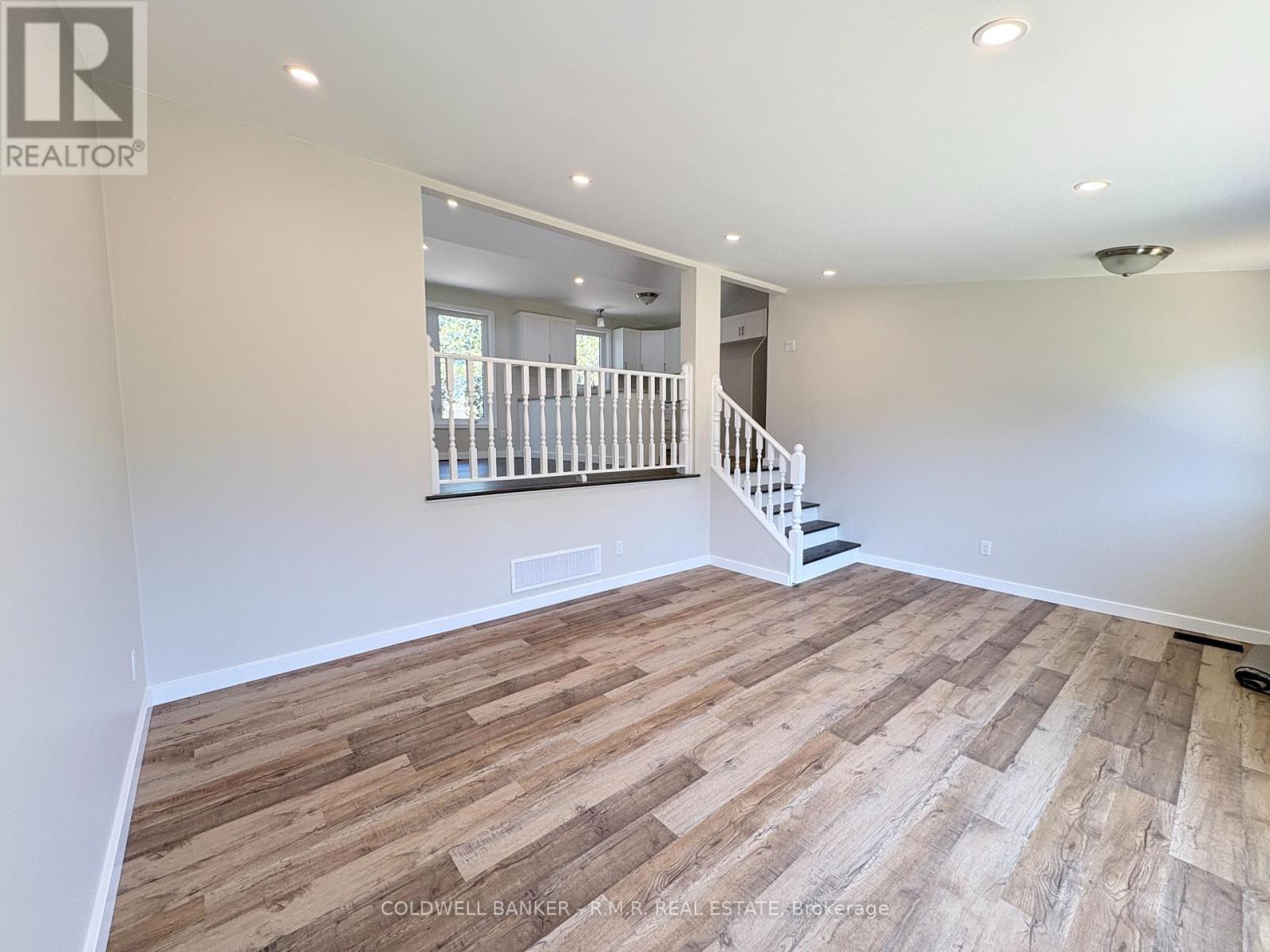 1355 FURNISS DRIVE - 12