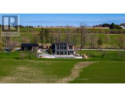 2566 5 Concession S, Clearview, ON L0M1G0 Photo 42