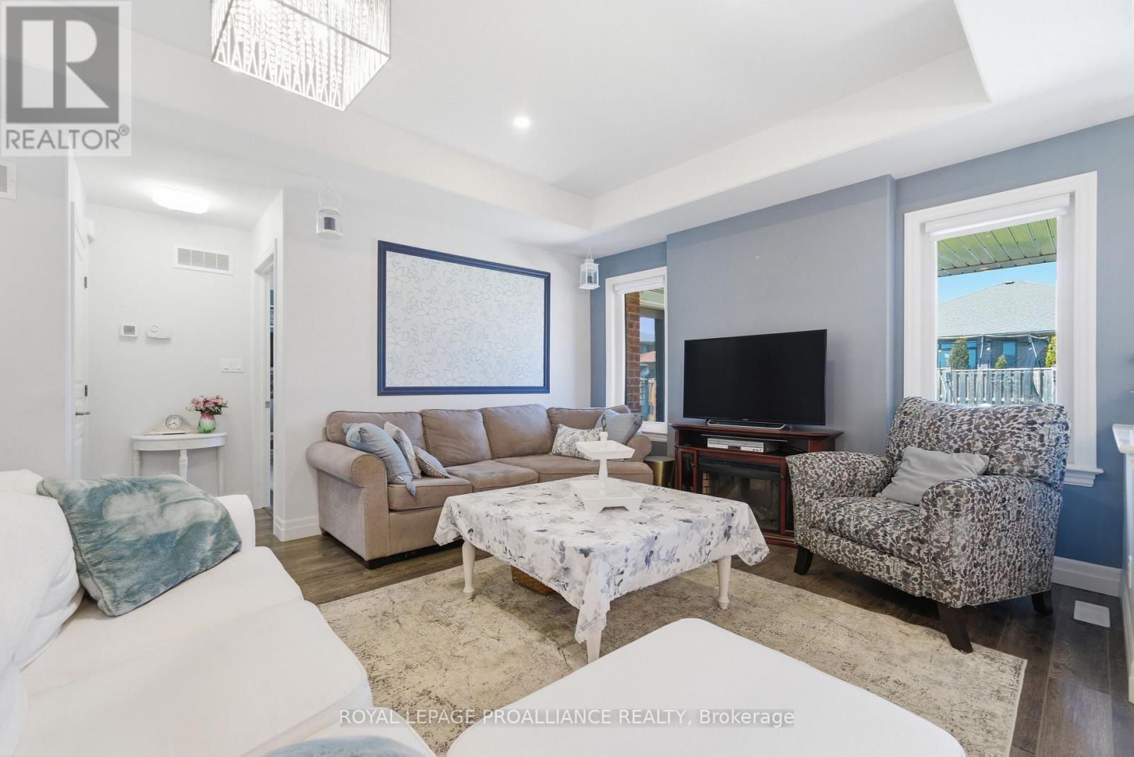 51 CREWS CRESCENT - 17