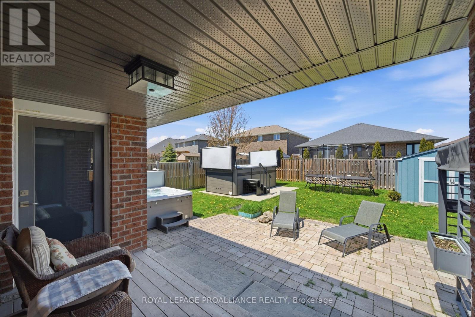 51 CREWS CRESCENT - 42