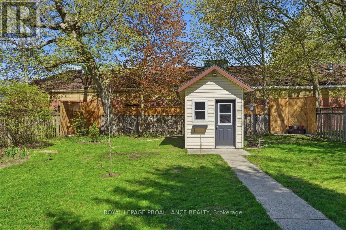 82 WEST MARY STREET - 39
