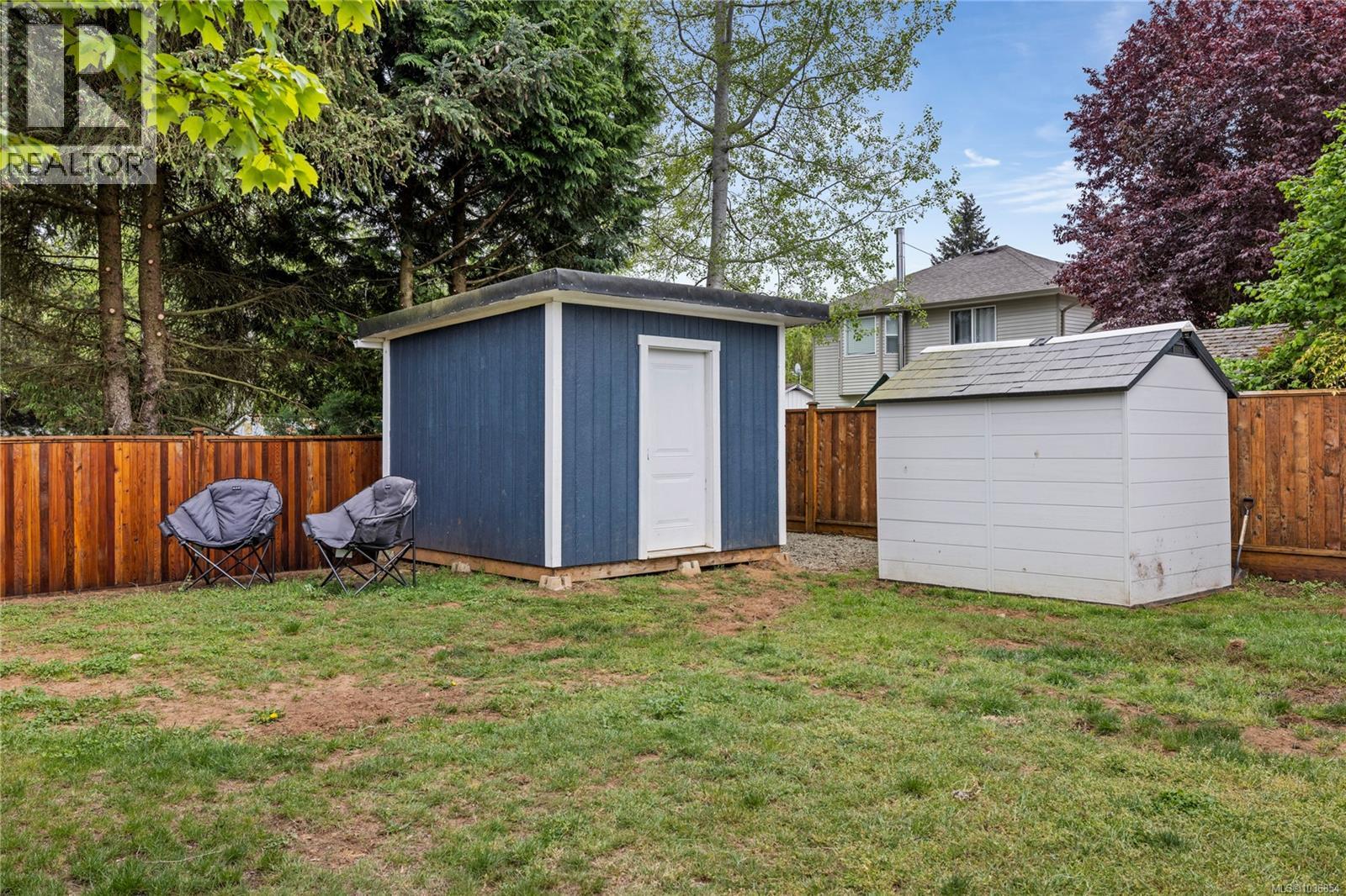 375 Temple St - 33