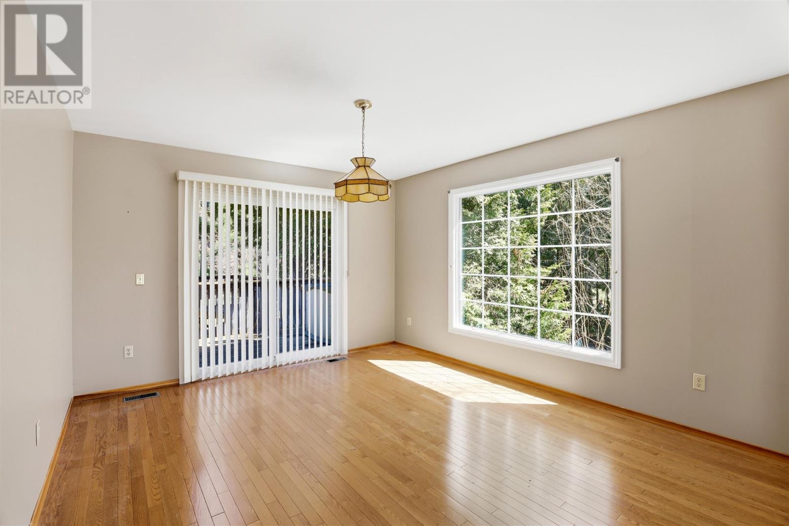 4562 Second LIN W, Prince Township, Ontario, P6A6K4 — Photo 41