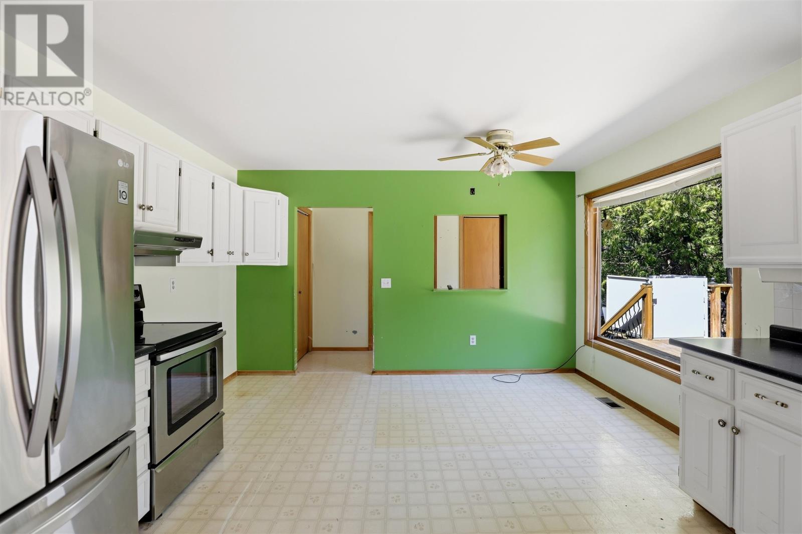 4562 Second LIN W, Prince Township, Ontario, P6A6K4 — Photo 34