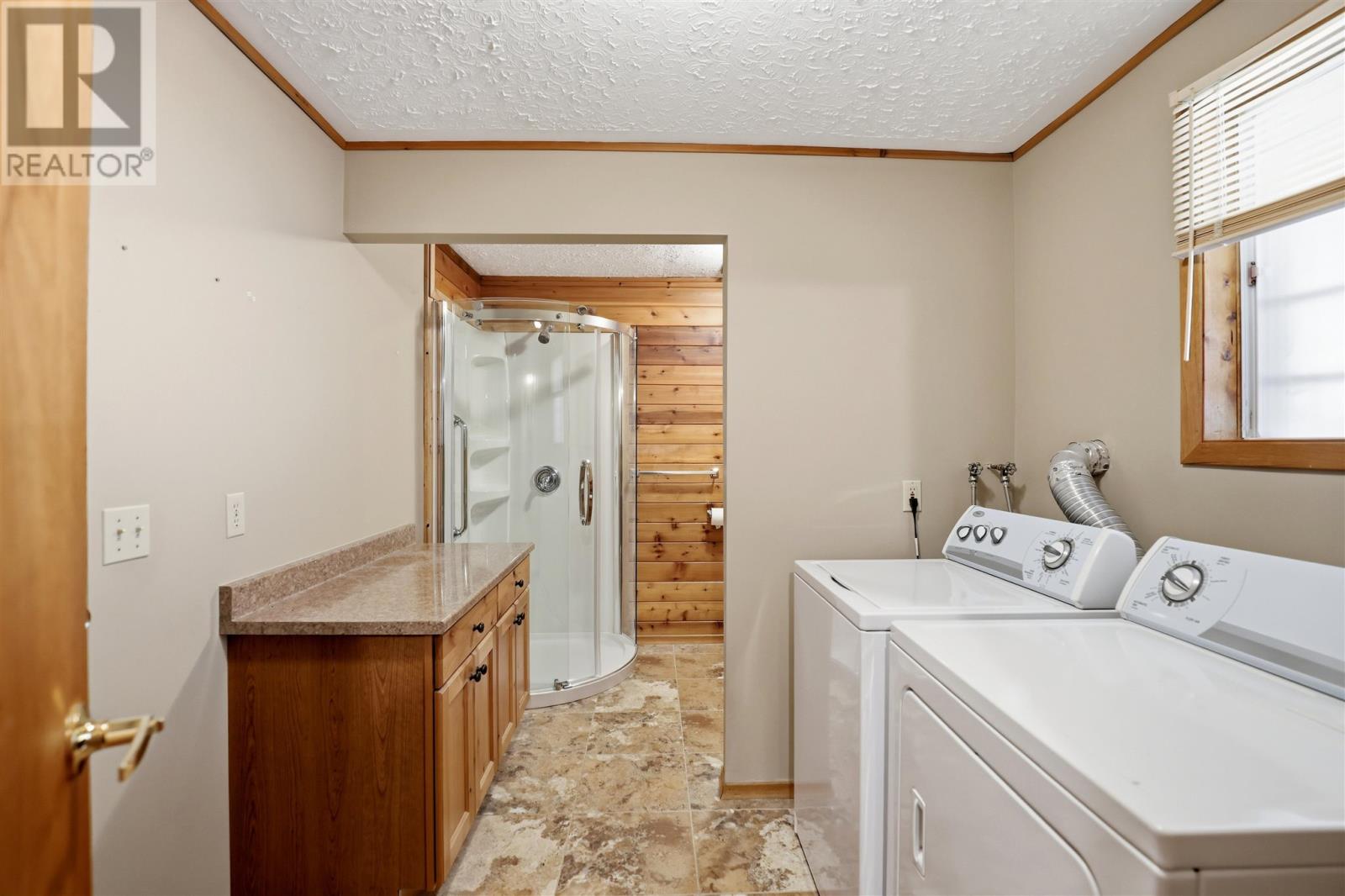 4562 Second LIN W, Prince Township, Ontario, P6A6K4 — Photo 39