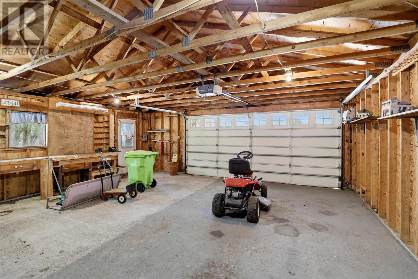 4562 Second LIN W, Prince Township, Ontario, P6A6K4 — Photo 43