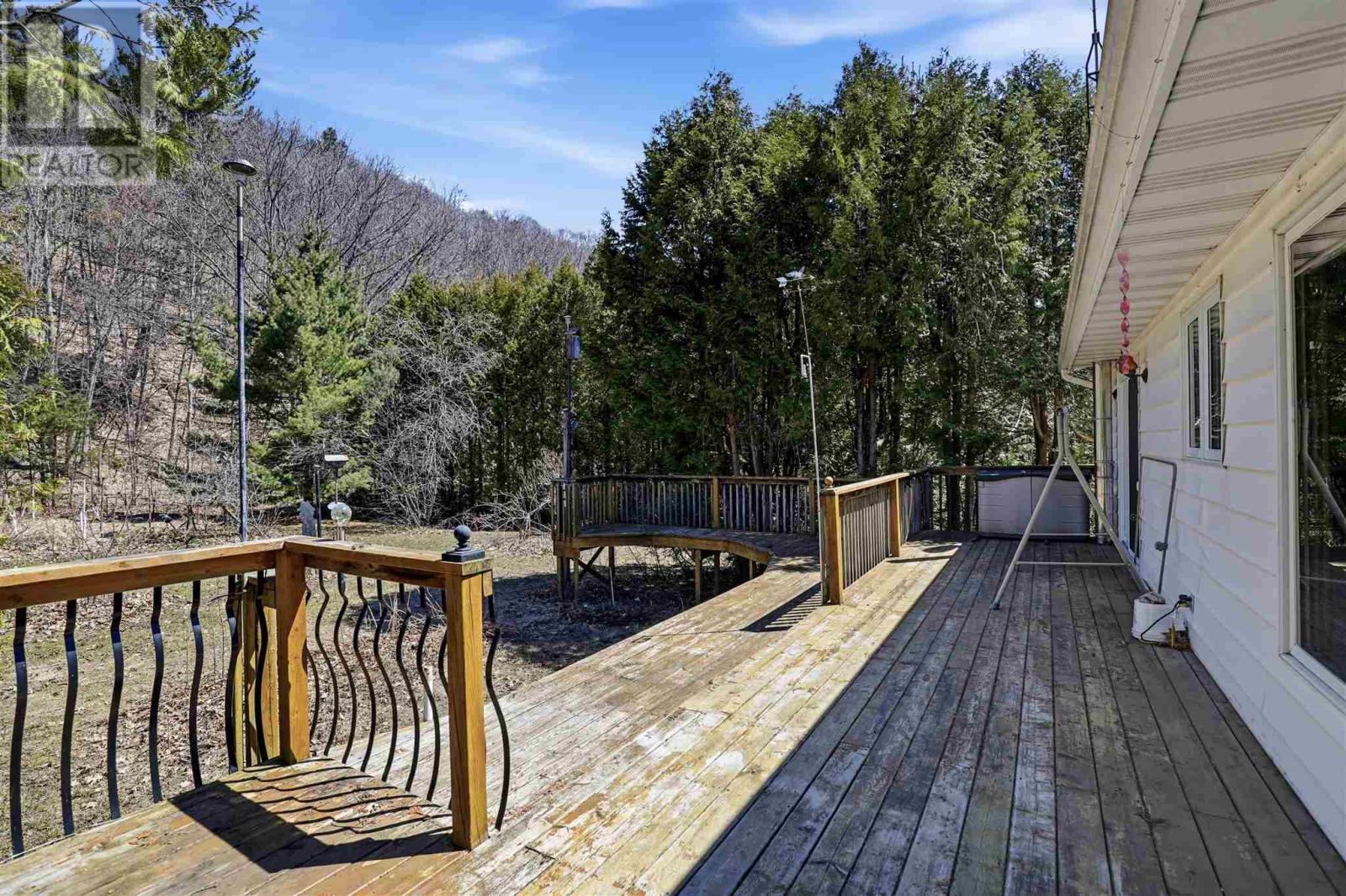 4562 Second LIN W, Prince Township, Ontario, P6A6K4 — Photo 12