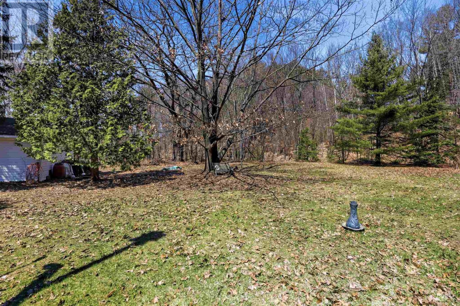 4562 Second LIN W, Prince Township, Ontario, P6A6K4 — Photo 18