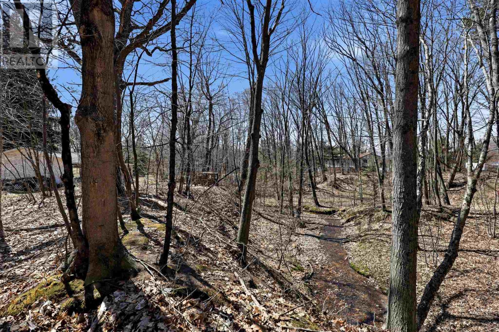 4562 Second LIN W, Prince Township, Ontario, P6A6K4 — Photo 36