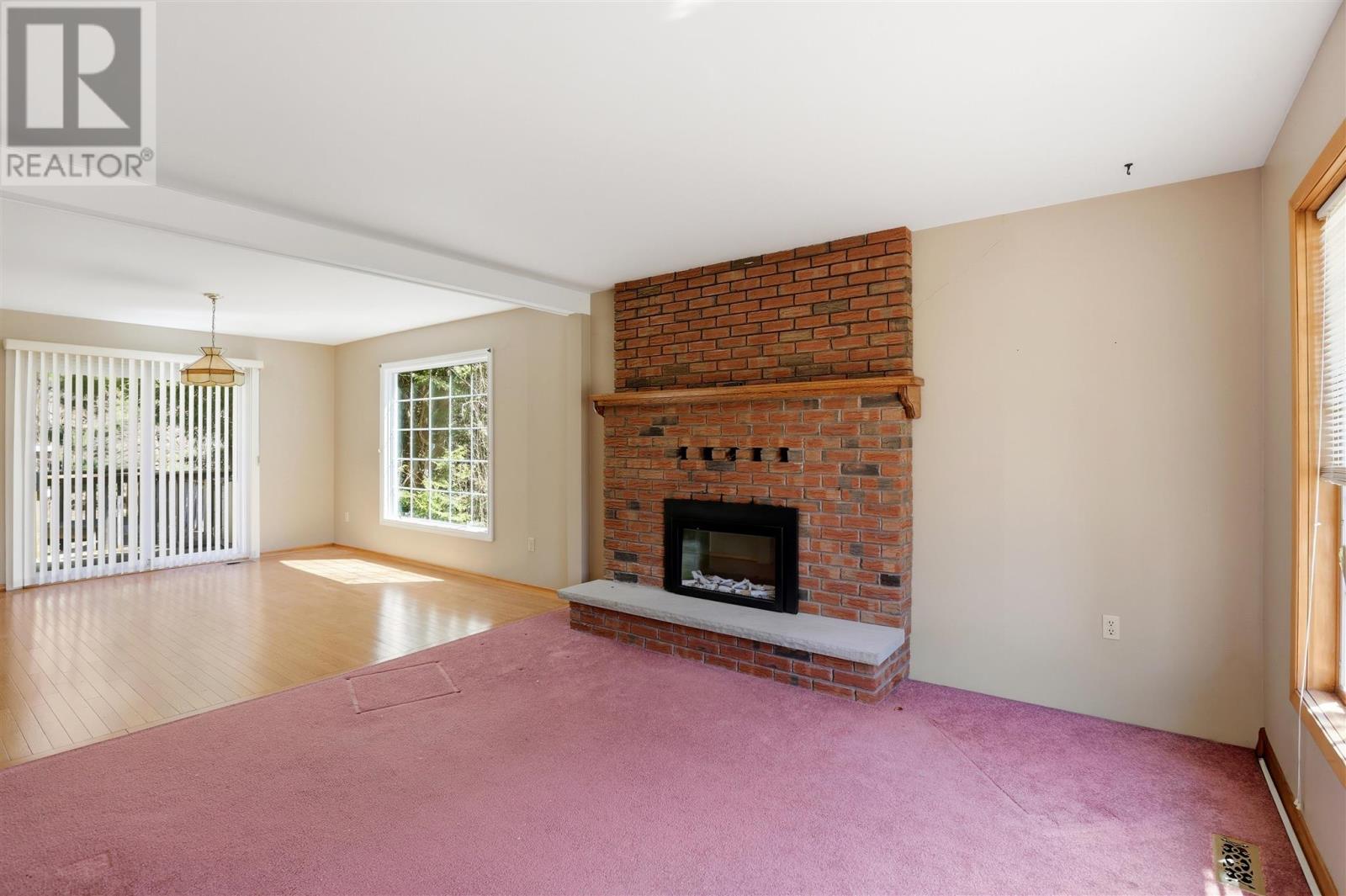4562 Second LIN W, Prince Township, Ontario, P6A6K4 — Photo 40
