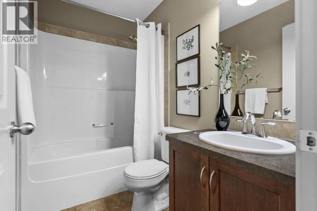 133 Sage Valley Close NW - 35