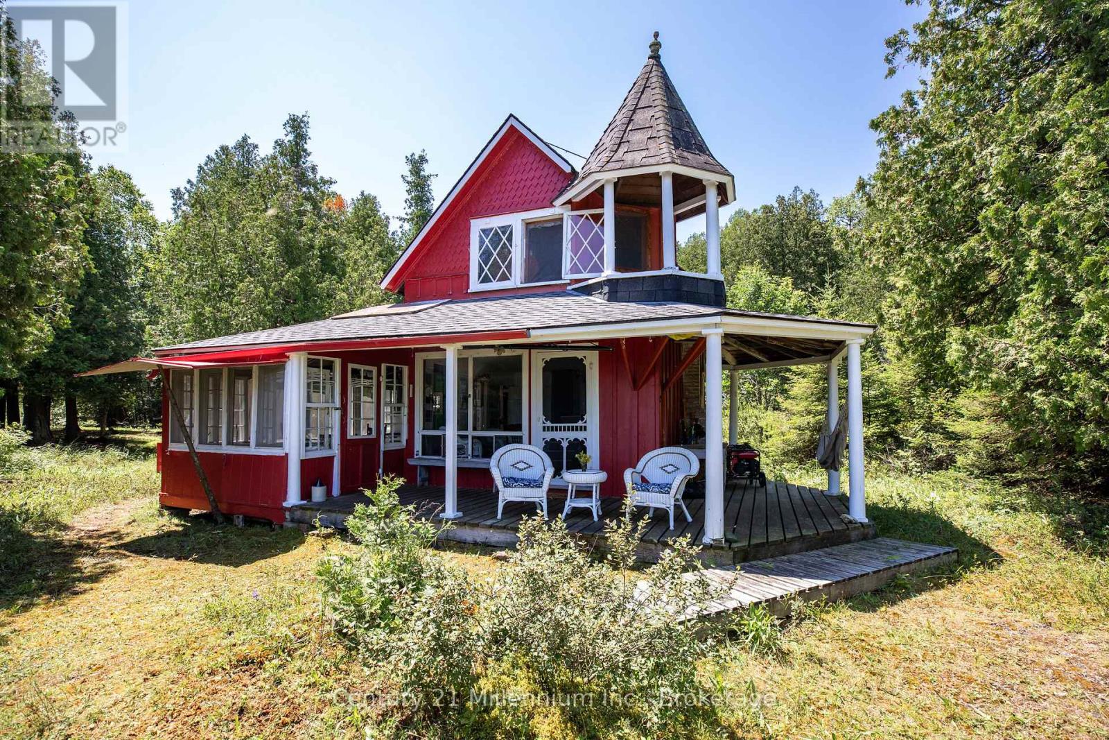 77 SMOKEHOUSE ISLAND - 24