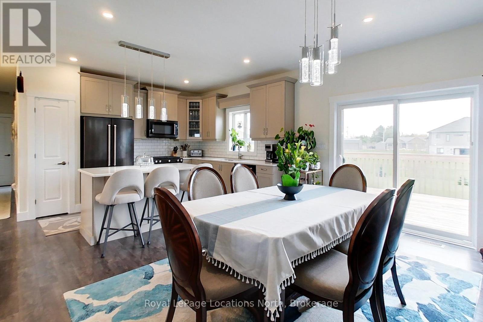 204 MACTAY DRIVE - 17
