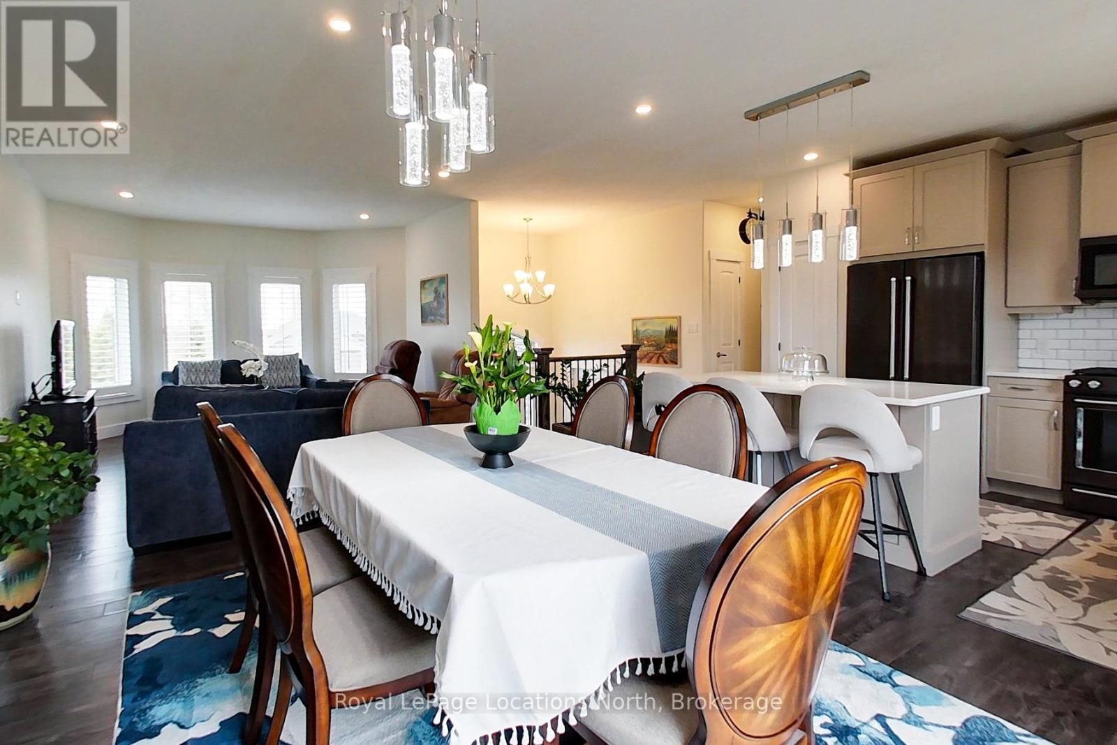 204 MACTAY DRIVE - 18