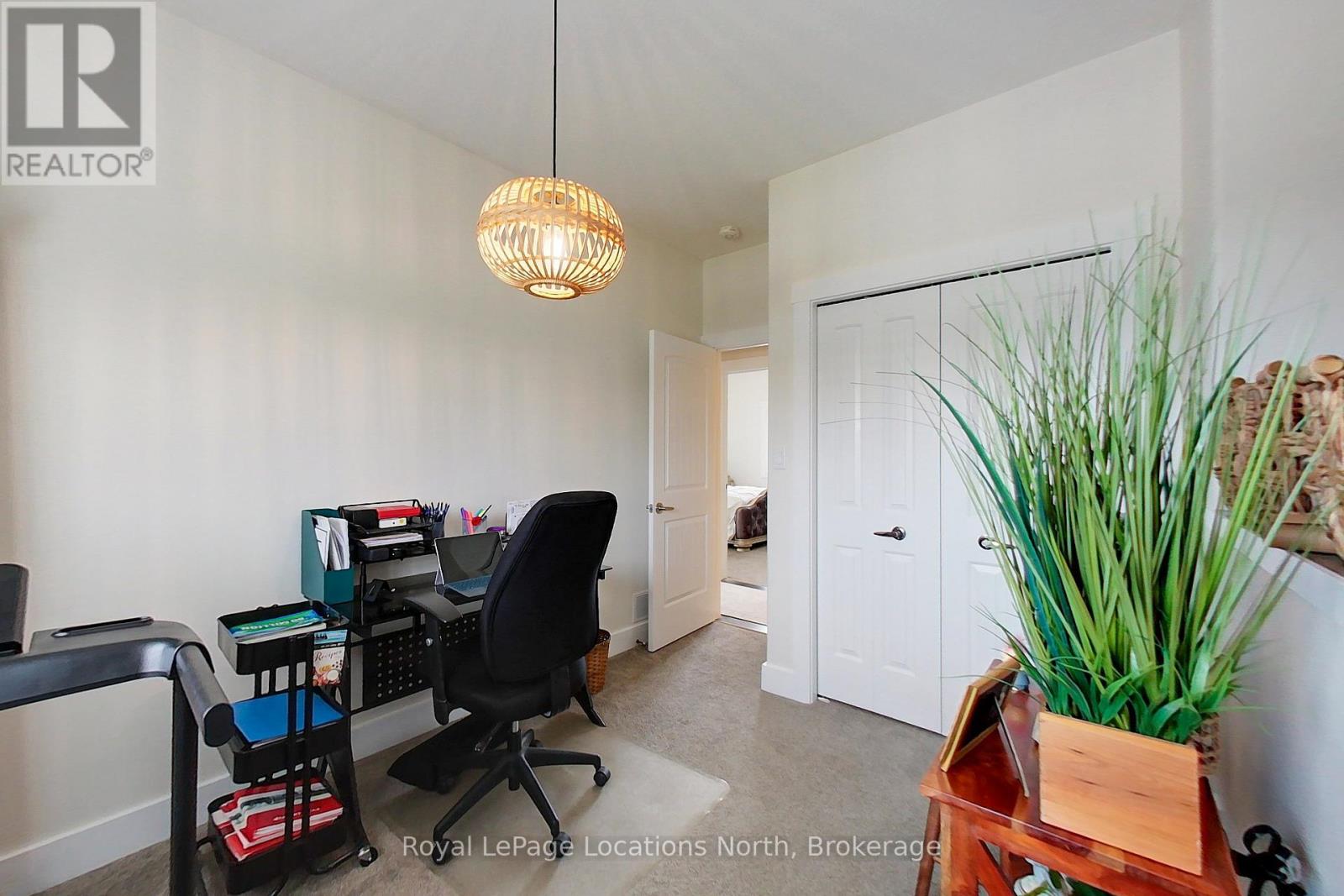 204 MACTAY DRIVE - 35