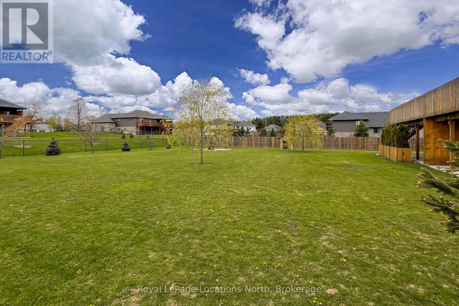 204 MACTAY DRIVE - 6