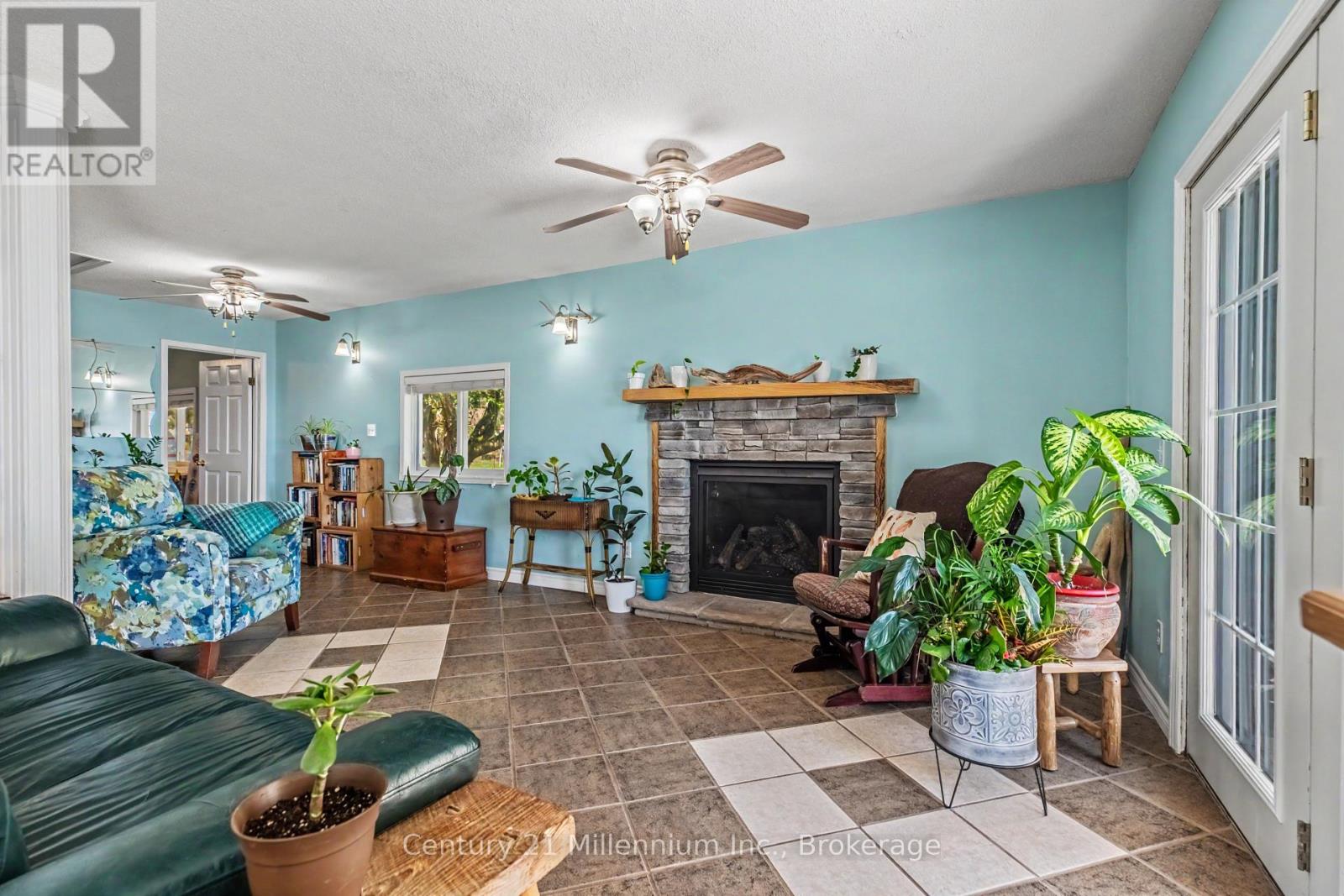 117 KIOWANA BEACH ROAD - 16