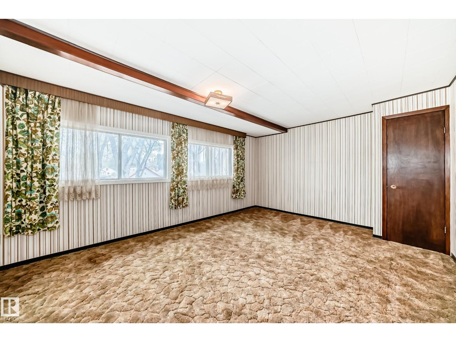 11929 91 ST NW - 23