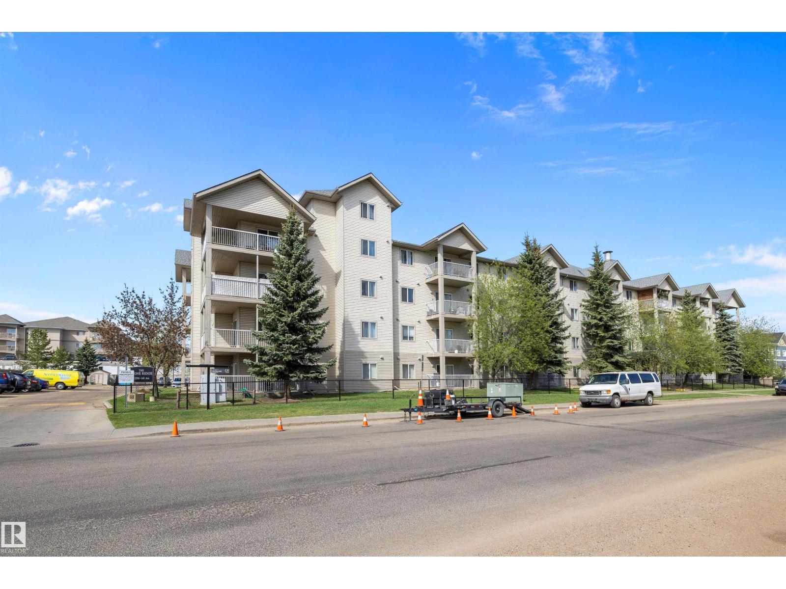 #415 12550 140 AV NW - 3