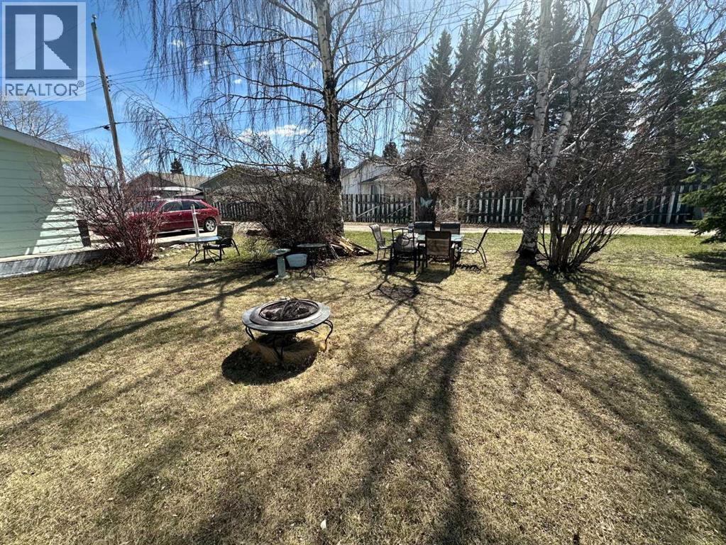 1435 22 Avenue - 3