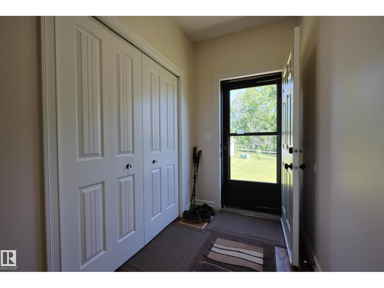 240002 TWP RD 674 - 11
