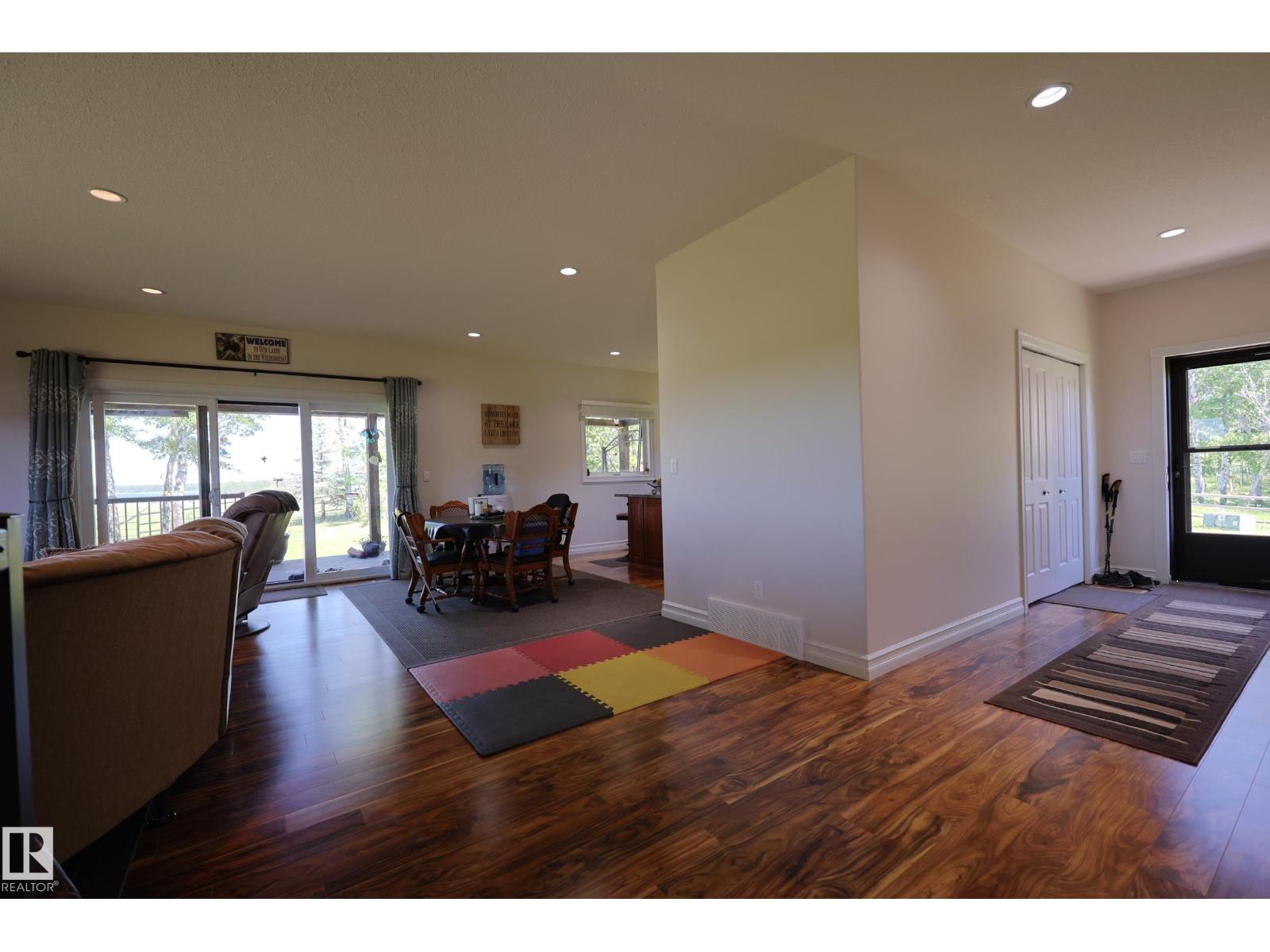 240002 TWP RD 674 - 13