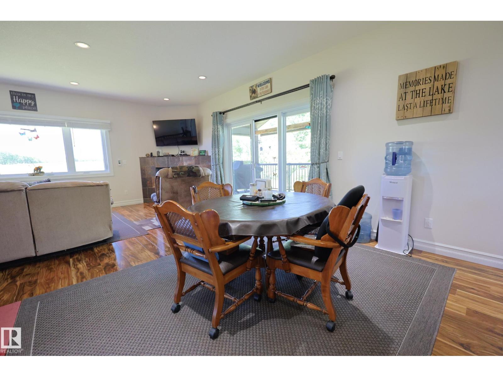 240002 TWP RD 674 - 16