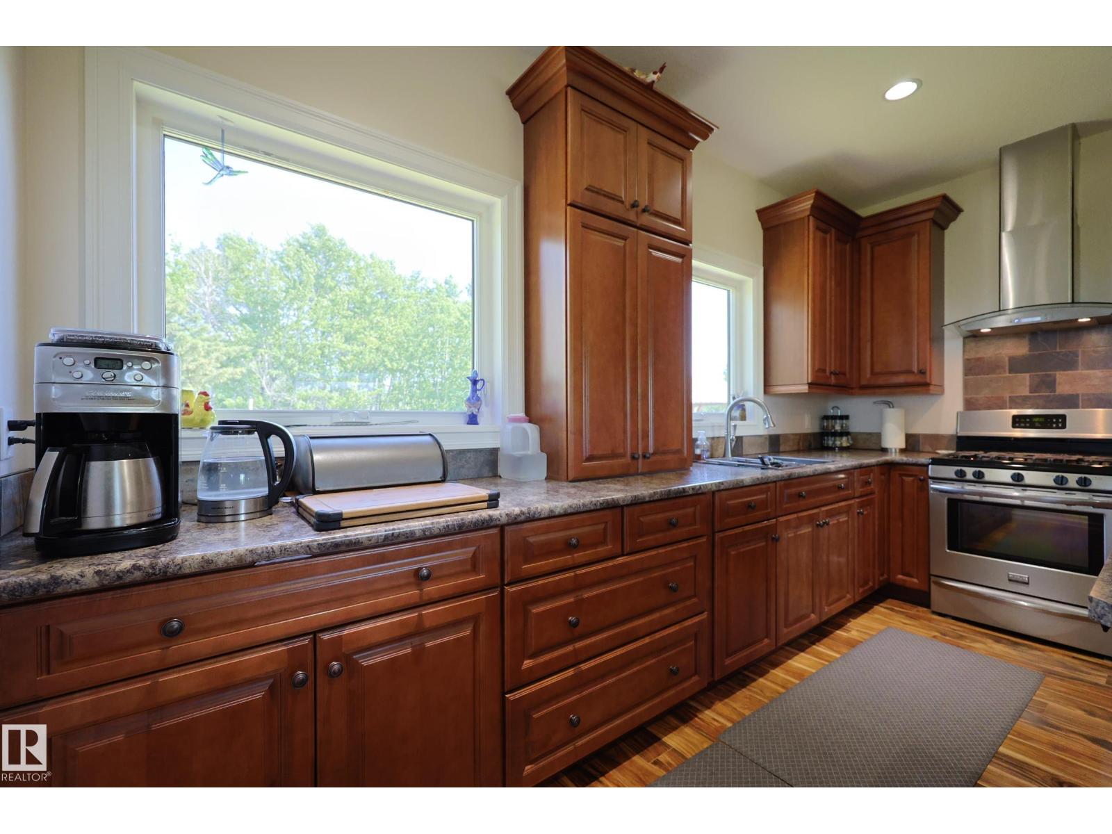 240002 TWP RD 674 - 22