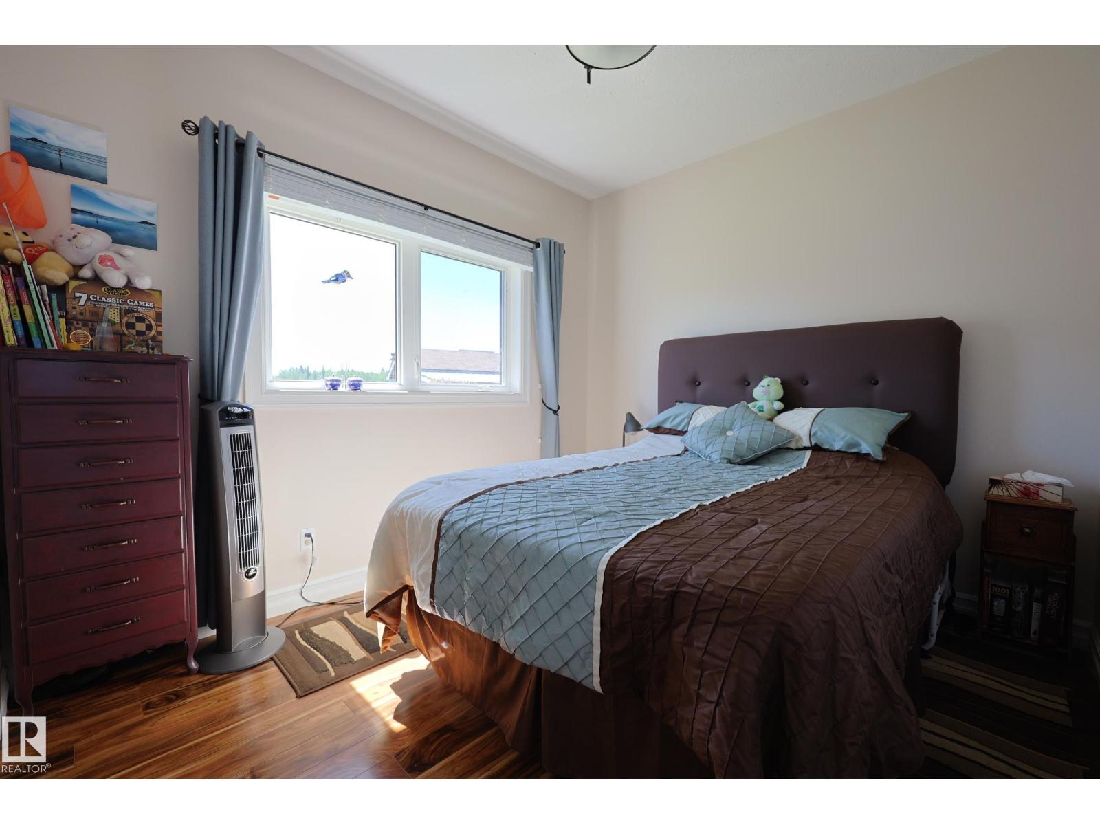 240002 TWP RD 674 - 28