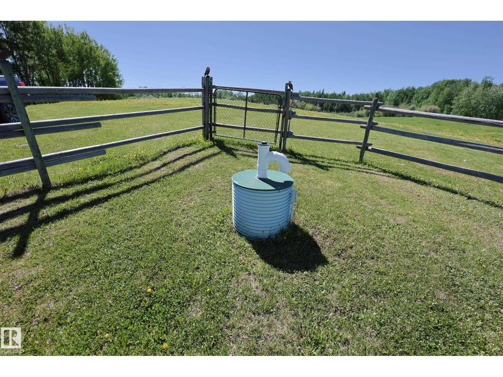 240002 TWP RD 674 - 49