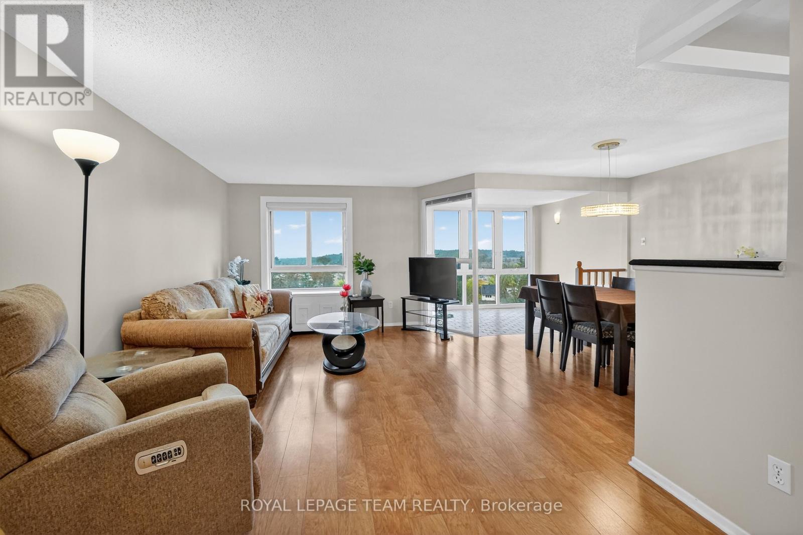 #714 960 TERON ROAD - 17