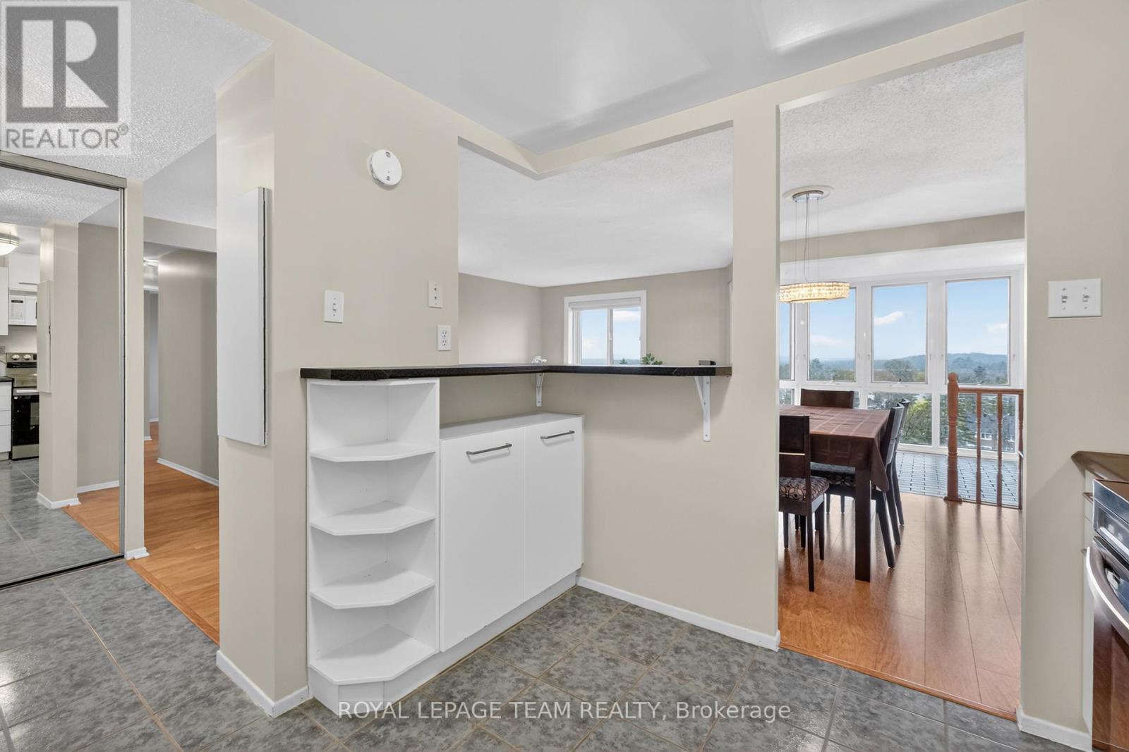 #714 960 TERON ROAD - 35