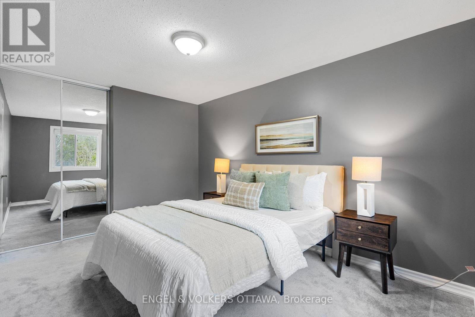 1152 DES FORETS AVENUE - 20