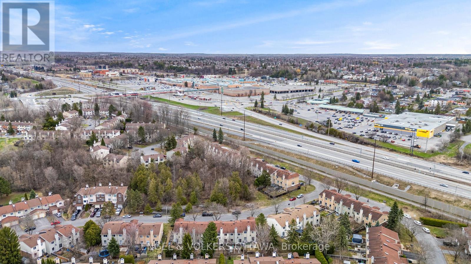 1152 DES FORETS AVENUE - 39