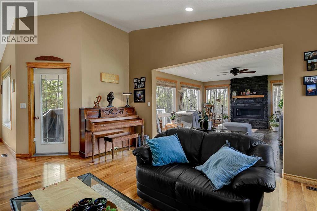 #31 711058 Range Road 64 - 13