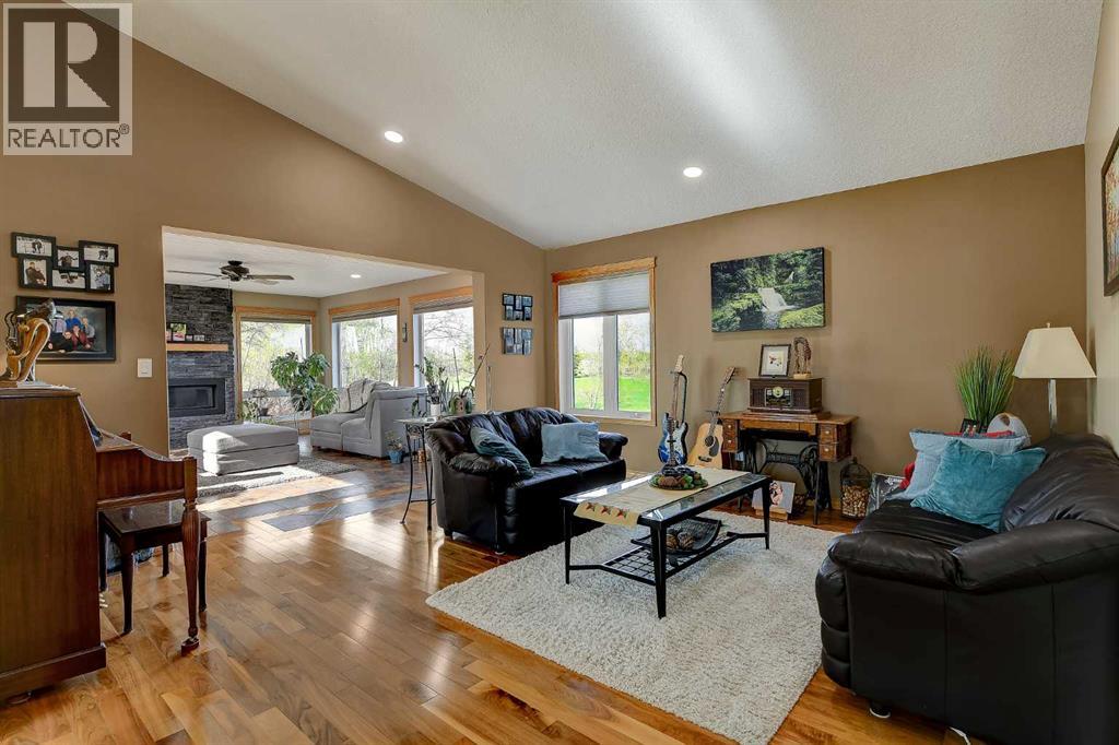 #31 711058 Range Road 64 - 14