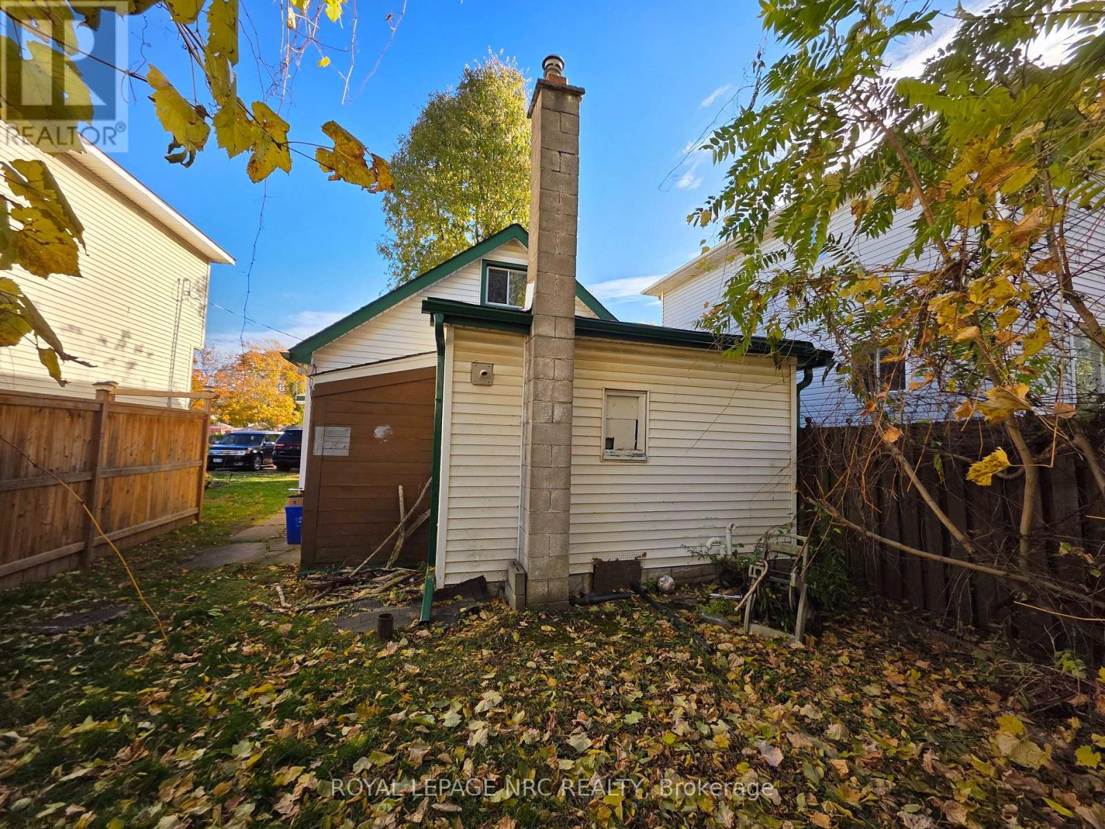 39 MANCHESTER AVENUE - 23