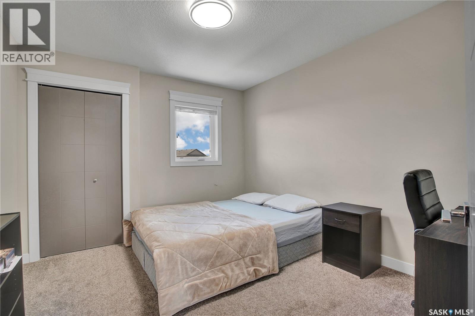923 Kloppenburg CRESCENT - 17
