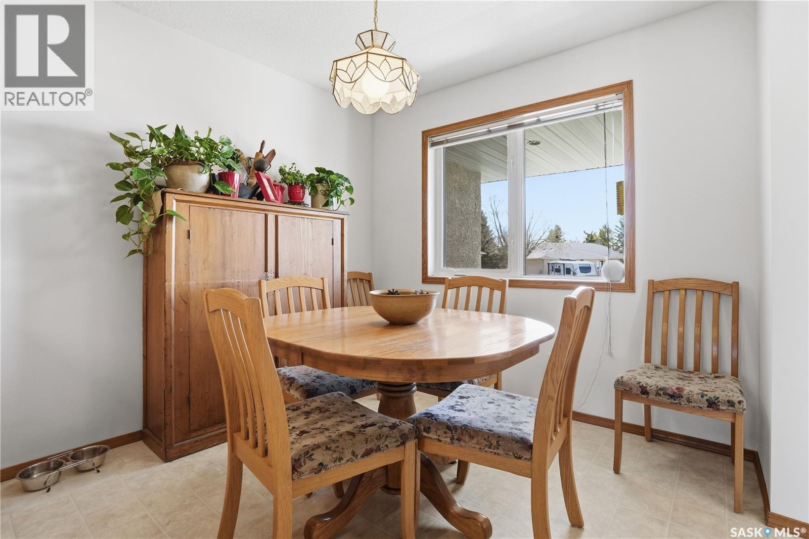 403 Willow BAY - 15