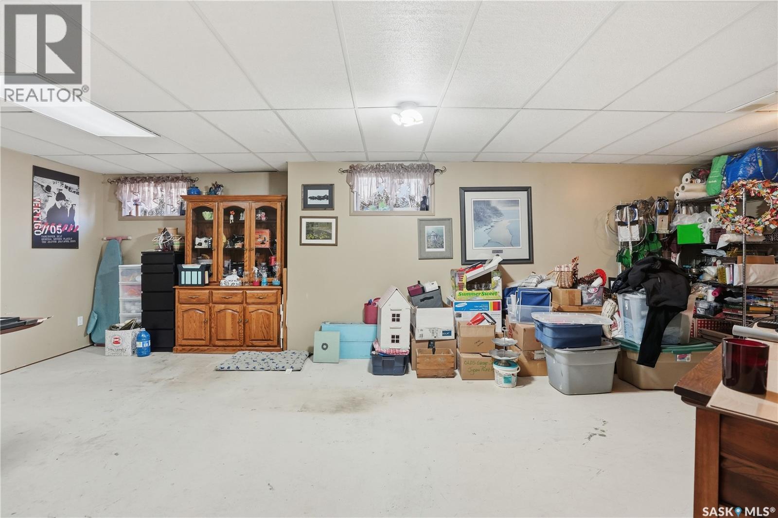 403 Willow BAY - 32